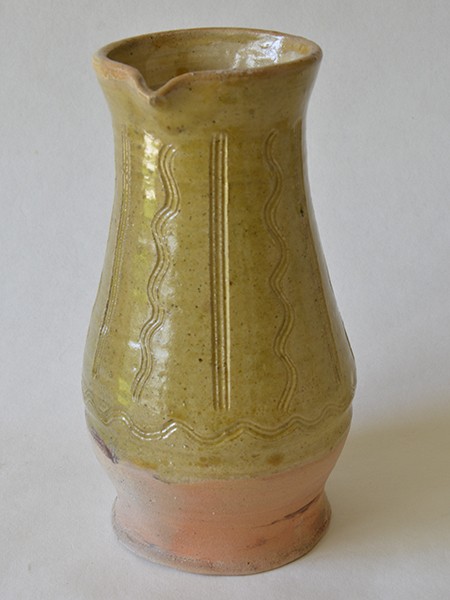 http://www.poteriedesgrandsbois.com/files/gimgs/th-31_PCH050-poterie-médiévale-pichet-angleterre-XVe.jpg