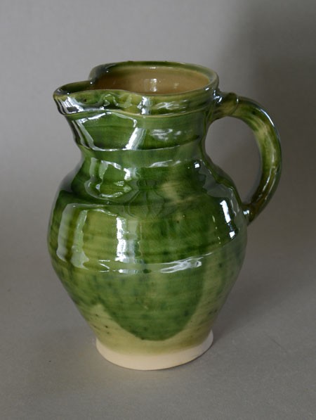 http://www.poteriedesgrandsbois.com/files/gimgs/th-31_PCH074-Pichet-verseur-Saint-Denis-XIVe.jpg