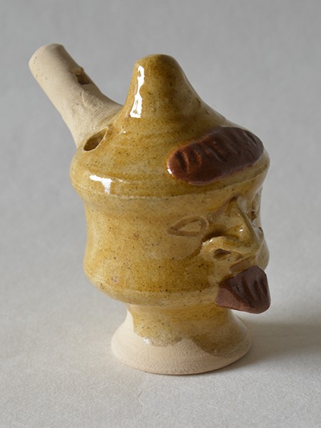 http://www.poteriedesgrandsbois.com/files/gimgs/th-53_SIF023-03-Sifflet-Paris-Moyen-Age-ceramique.jpg